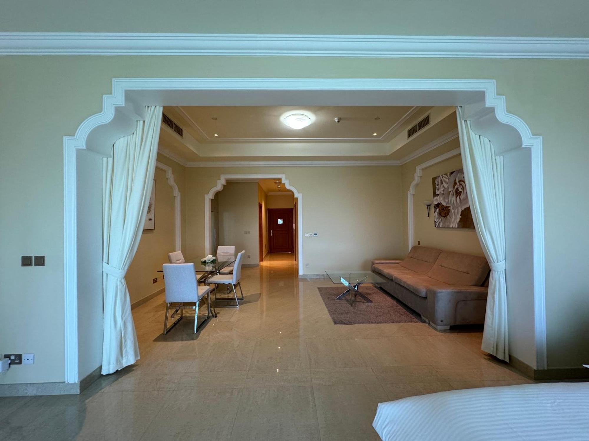 Private Suites Al Hamra Palace At Golf & Sea Resort Ras Al-Chajma Pokój zdjęcie