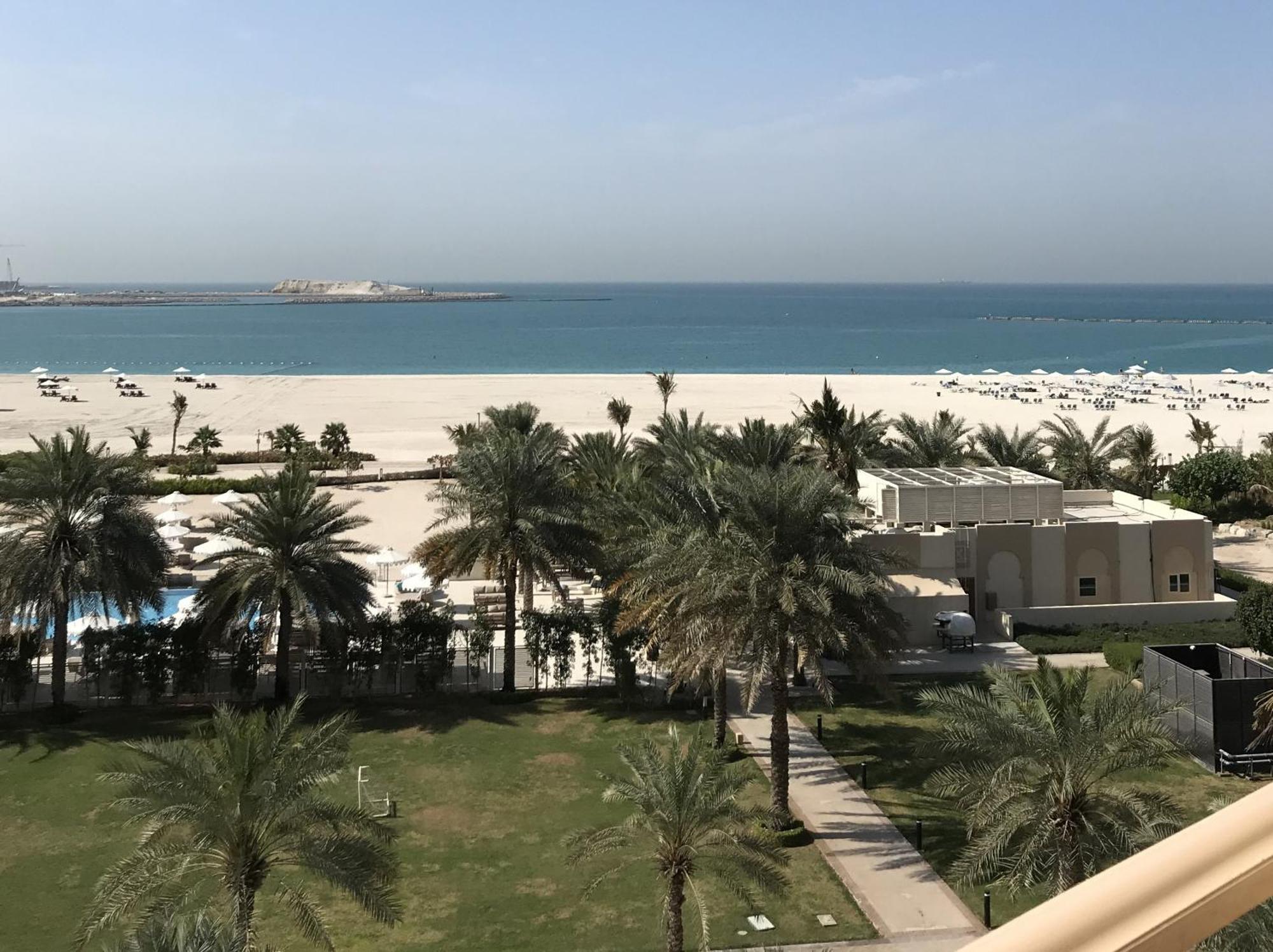 Private Suites Al Hamra Palace At Golf & Sea Resort Ras Al-Chajma Pokój zdjęcie